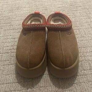 Platform UGG tasman slippers - Brand new